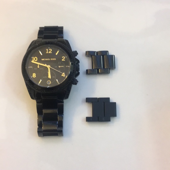 Michael Kors Watch - Picture 2 of 6